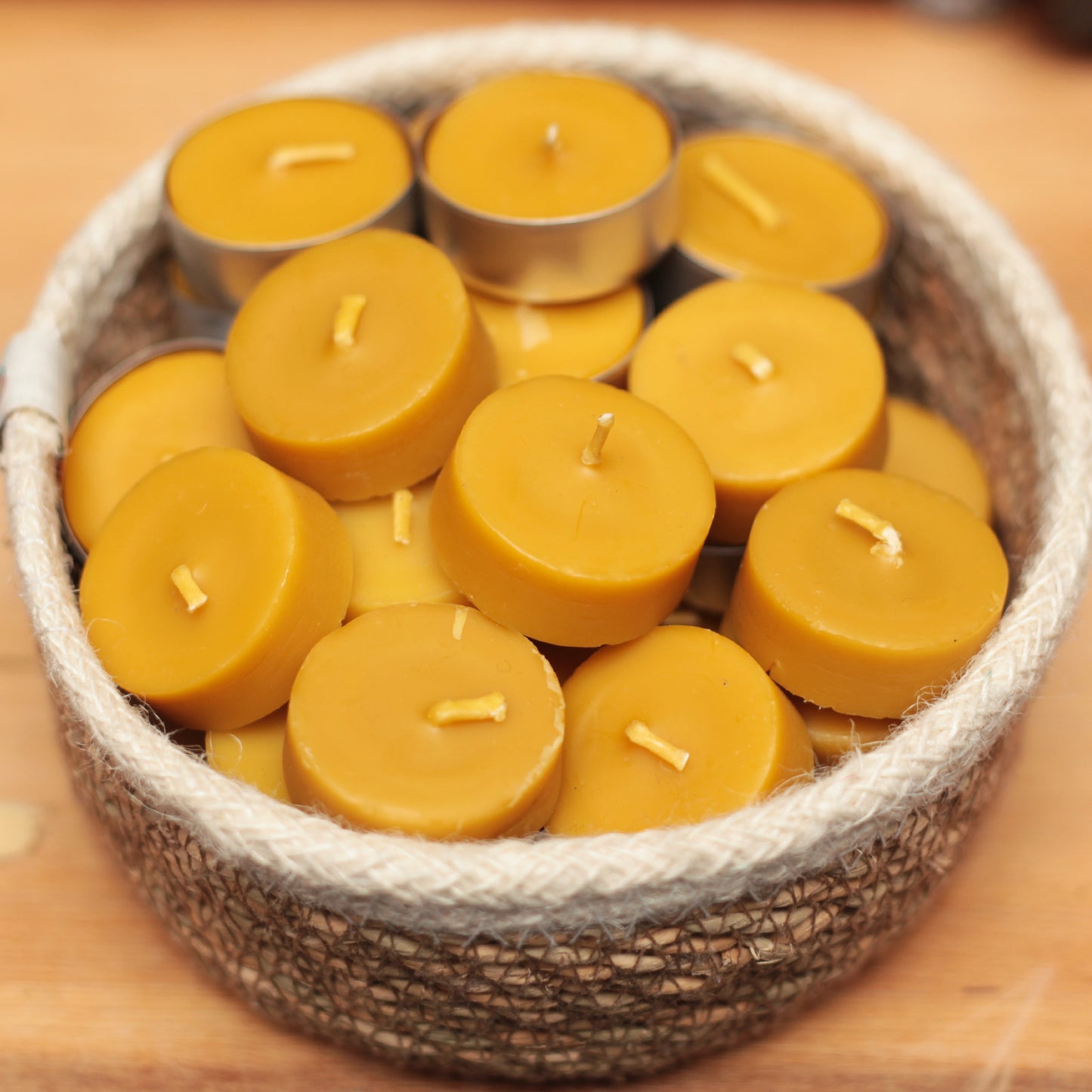 Beeswax Tealight